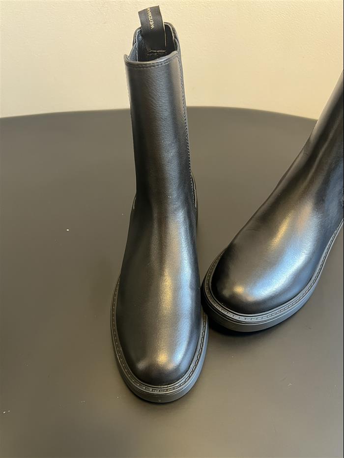 20251128174646832 350